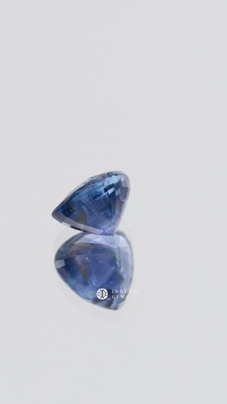 Natural Blue Sapphire thumbnail 6
