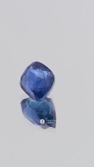 Natural Blue Sapphire, Cushion thumbnail 4