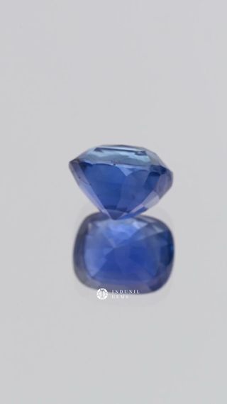 Natural Blue Sapphire, Cushion thumbnail 7