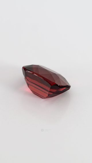 Natural Red Garnet thumbnail 3