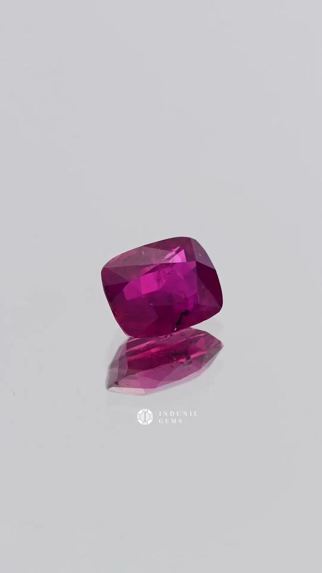 Natural Ruby, Cushion