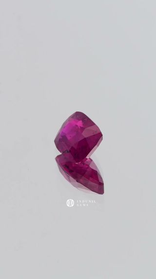 Natural Ruby, Cushion thumbnail 4