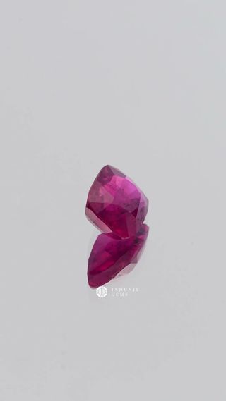 Natural Ruby, Cushion thumbnail 9